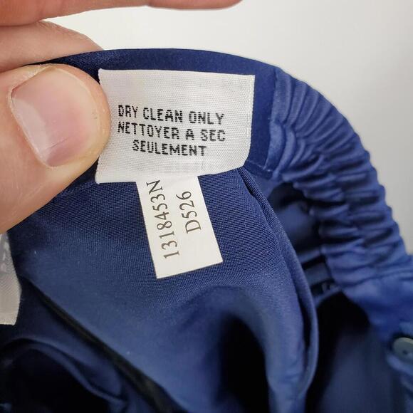 Talbots Suit Womens 8 Petite Satin Blazer Pants Set Silky Mature Studded Buttons - Picture 10 of 14